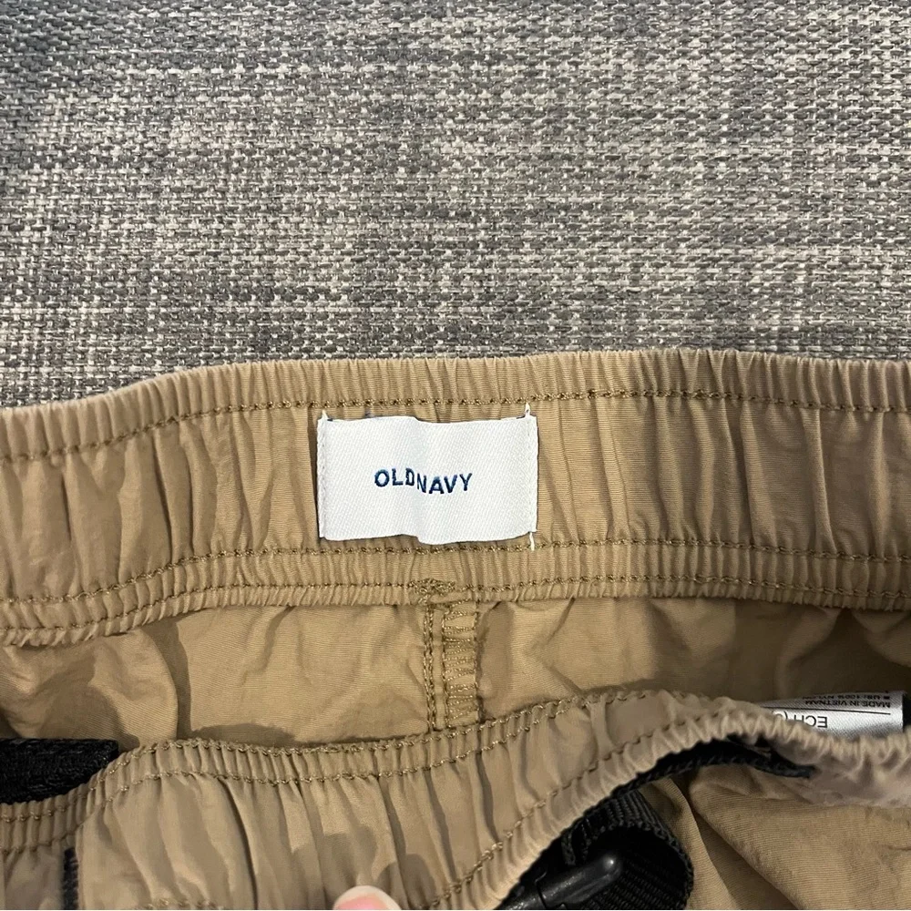 Old Navy Toddler Khaki Cargo Shorts Black Belt Elastic Waist Size 5